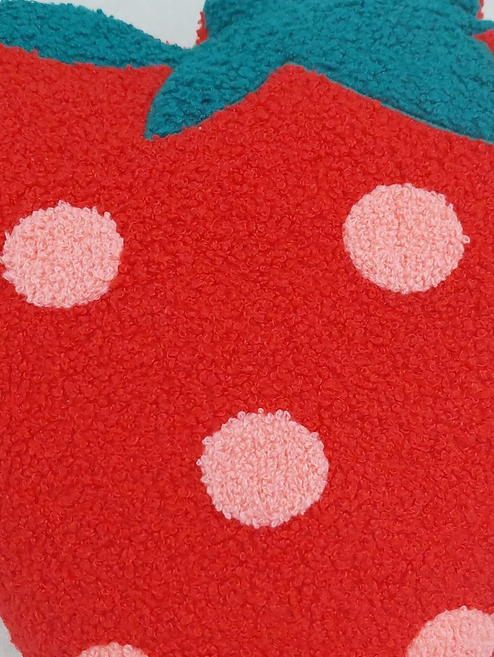 Decorative Strawberry Shaped Throw Plush Pillow NWT